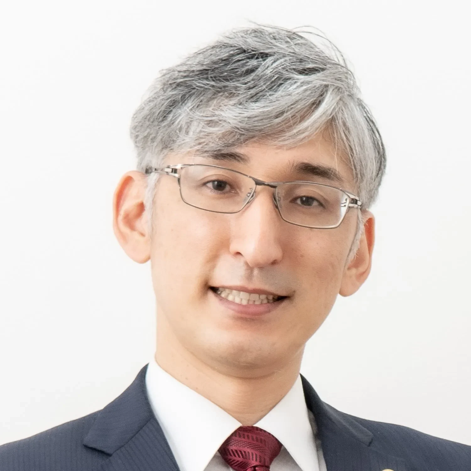 川添 賢史